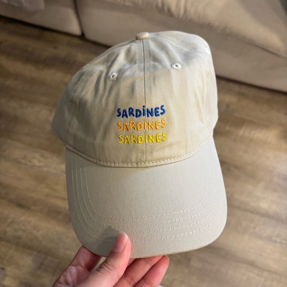 NEW frasier sterling sardines hat in tan - Picture 3 of 3
